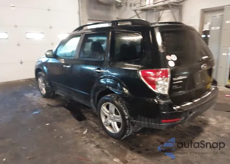 2010 Subaru Forester z USA, uszkodzony, nr VIN JF2SH6CCXA8904419